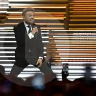 Luis Miguel en concierto. Canceló su presentación en Medellín.