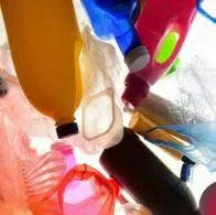 Dian no podría cobrar impuesto sobre productos plásticos de un solo uso