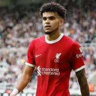 Luis Díaz comentó lo difícil que es para él y su familia hablar inglés en Liverpool.