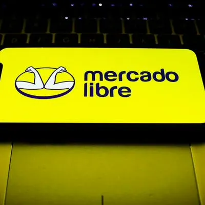 La plataforma Mecado Libre dará duro golpe a bancos de Colombia: abrirá nuevo negocio que beneficiará a miles que son rechazados en entidades bancarias.
