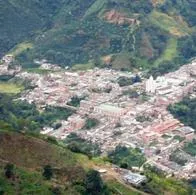 En Betulia asesinaron a un hombre y su sobrino presuntamente fue secuestrado.