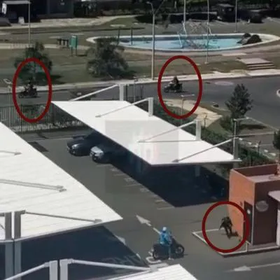En Cali hubo balacera entre ladrones, ciudadanos y vigilantes por robar una cadena de oro.