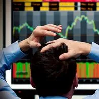 Bolsa de Valores de Colombia vive crisis y sus acciones caen a niveles que no se veían desde hace años. Advierte JP Morgan.