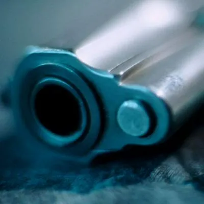 En Barranquilla, papá amenazó con arma a estudiante que molestaba a su hija