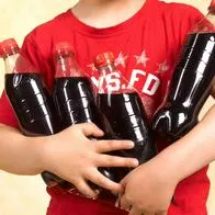 Fábrica de Coca-Cola adulterada en Rusia: así operaba y multa para trabajadores