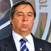 Álvaro González Alzate, directivo de la FCF, habló del técnico de la Selección Colombia Femenina  y dijo que no hay mujeres para hacerlo.