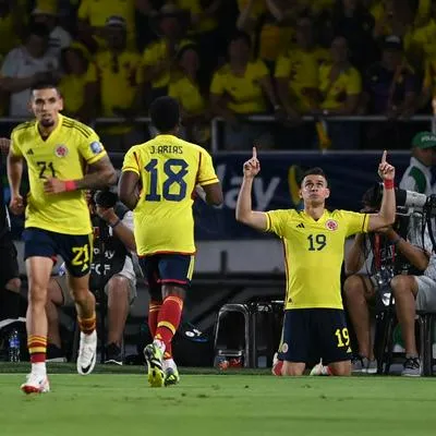 Gol de Rafael Santos Borré en el partido de Colombia vs. Venezuela hoy.