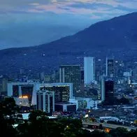 Ídolo y exjugador del Independiente de Medellín denunció mal estado de cancha sintética en Medellín.