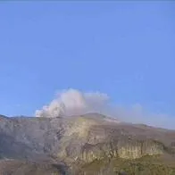 Volcán Nevado del Ruiz, que emitió ceniza y cayó en Caldas y Risaralda.