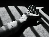 persona en el suelo. En relación a homicidio en Bucaramanga.