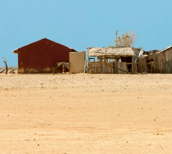 Adjudican proyecto para llevar energía a mil hogares en La Guajira