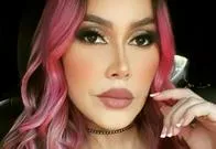 Manuela Gómez. En relación con que no tiene plata.