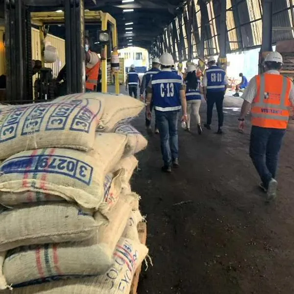 Dane: exportaciones caen y empresarios alarmados piden tomar medidas por crisis