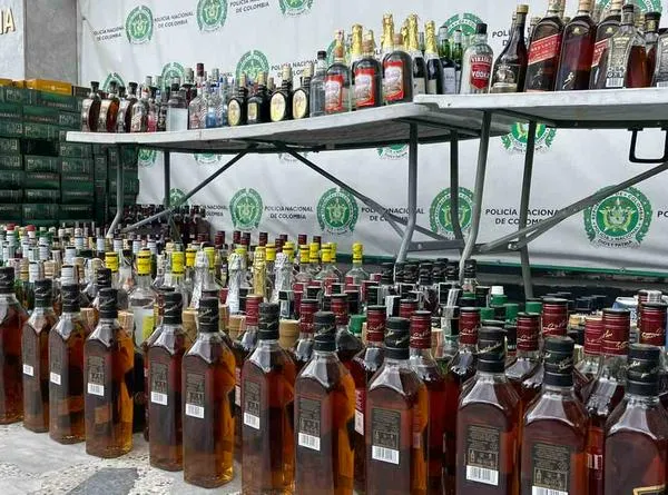 En Bogotá Policía Nacional Incautó Botellas De Licor Adulterado En Bares 5548