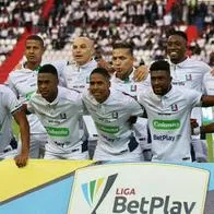 Tremendo susto se llevó el plantel de Once Caldas: jugador se desplomó por un golpe