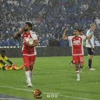 Daniel Giraldo se hizo expulsar ante Santa Fe y puso en desventaja a Millonarios