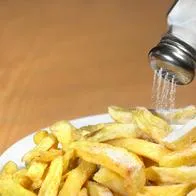 Trucos para reducir la sal y grasa de las comidas sin cambiar su sabor
