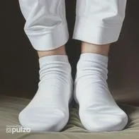 Cómo despercudir las medias blancas: truco sencillo con 3 productos caseros para que queden impecables de nuevo.