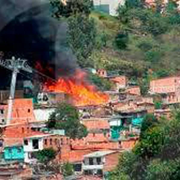 Tragedia en Itagüí: un menor de edad falleció y tres personas más están al borde de la muerte tras incendio.