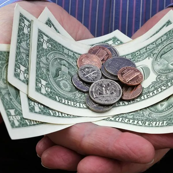 Precio del dólar hoy en Colombia bajará a espera de la inflación