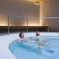 Centro comercial de Bogotá tiene piscina, spa y jacuzzi: joya escondida y al alcance
