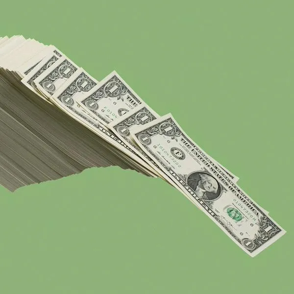 Noticias del precio del dólar hoy, martes 12 de septiembre, en Colombia: la moneda extranjera sigue cayendo y así quedó su valor al cierre de la jornada.