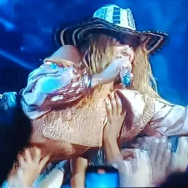 Foto de Shakira, en nota de que la colombiana en 'MTV Video Music Awards' hizo su presentación y qué hizo Taylor Swift