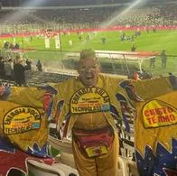Famoso empresario es el patrocinador de 'el Cole', hincha número uno de la Selección.