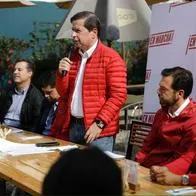 Juan Fernando Cristo se unió a la campaña de Galán para llegar a la Alcaldía de Bogotá.