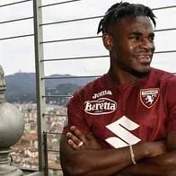 Duván Zapata explica por qué no fichó por la Roma de Mourinho