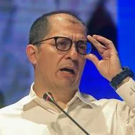 “El Ejército no ofrece garantías para la investigación en Colombia”: fiscal Barbosa