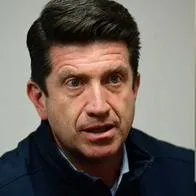 Diego Molano arremete contra Gustavo Bolívar por tuit y le exige bajarlo
