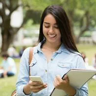 El Icetex tiene varias líneas de crédito para estudiantes de Colombia que quieran ingresar a instituciones de educación superior. Prestan hasta el 100 %.