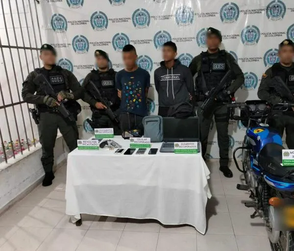 Capturan a dos presuntos delincuentes tras atraco a mano armada en el barrio Villa Castro de Valledupar