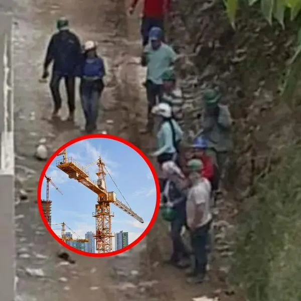 Tres obreros fallecieron luego de ser golpeados por torre grúa en Ibagué.
