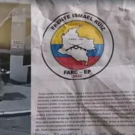 Denuncian inacción del Distrito frente a panfletos alusivos a grupos armados en Bogotá.