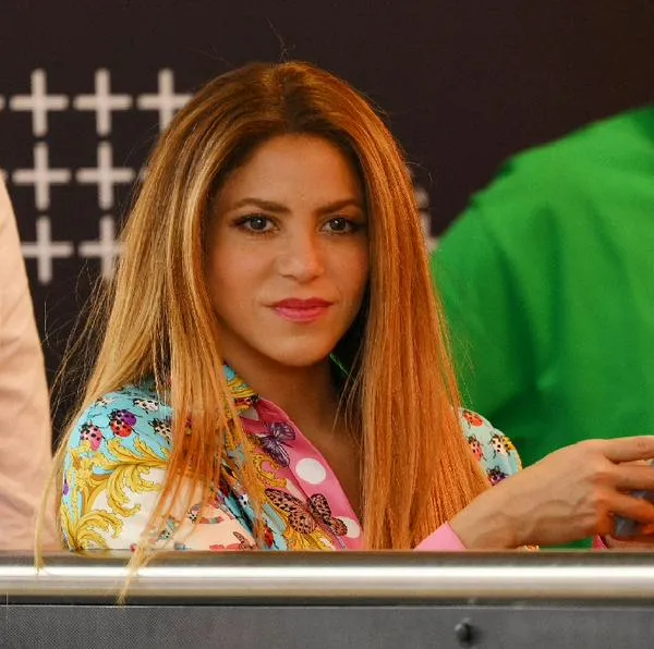 Shakira aterrizó sobre pista mojada en Barranquilla; llegó a cumplir cita imperdible.