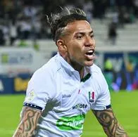 Dayro Moreno, delantero de Once Caldas, se hizo un nuevo corte en el pelo para partido ante Envigado