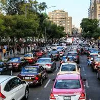Hoy no circula lunes 16 de septiembre en la CDMX y EdoMex