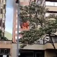 Bomberos controlan incendio en importante sector de Bogotá