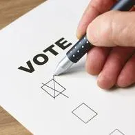La mayoría de colombianos aseguraron no creer en las encuestas electorales para las votaciones del 29 de octubre, según una encuesta hecho por Datexco.