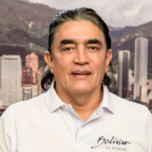 Gustavo Bolívar, candidato a la Alcaldía de Bogotá, aseguró que no volvería a debates de porque Diego Molano lo ataca.