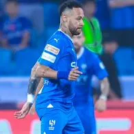 Neymar jugador brasileño del Al Hilal debutando en Champions League.