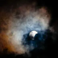 Bogotá podrá presenciar el eclipse solar del 14 de octubre de manera parcial. Sin Embargo, la Secretaría de Salud dio recomendaciones para poder verlo.