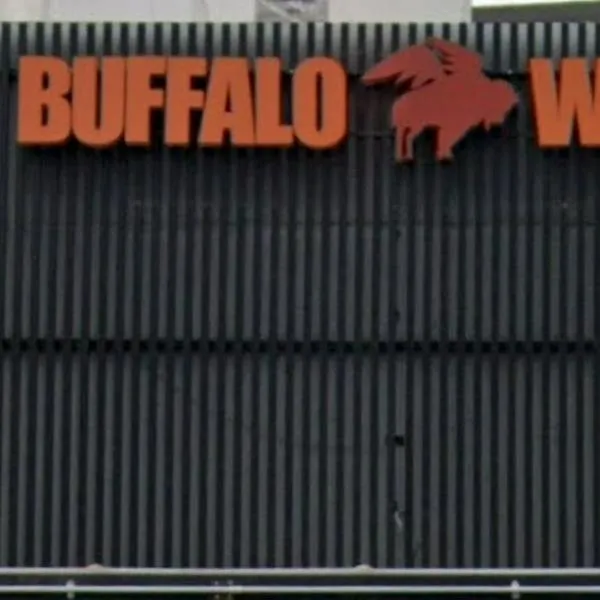 Buffalo Wings y más restaurantes en Colombia entran en reorganización empresarial, admitido por la Supersociedades.