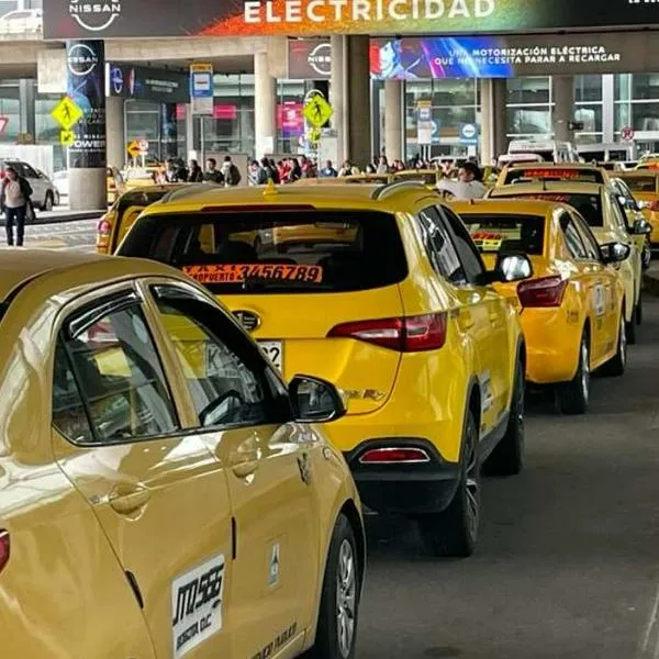 Subsidio en gasolina para taxis traería problema para el resto de conductores