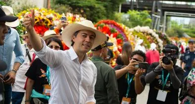 Daniel Quintero, alcalde de Medellín, criticó a EPM por su disputa con Tigo y dijo que es el hijo bobo de Milicom, nuevos dueños de la compañía telefónica