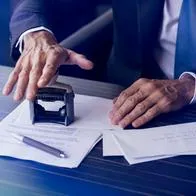 ¿Cuál es el salario de un notario en Colombia? Así podría convertirse en uno