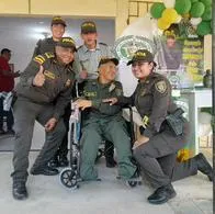 En Magangué (Bolívar) hombre discapacitado celebró cumpleaños vestido de policía