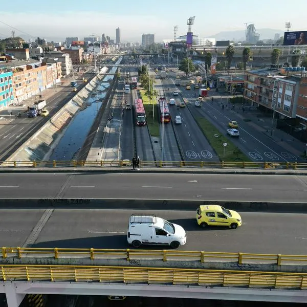 Al conductor que saque su vehículo en los horarios de restricción vehicular le saldrá bastante costoso.